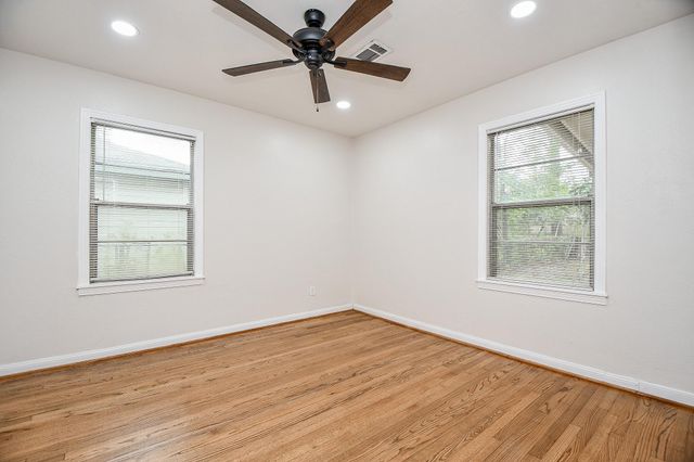 1619 Viking Drive, Houston, TX 77018