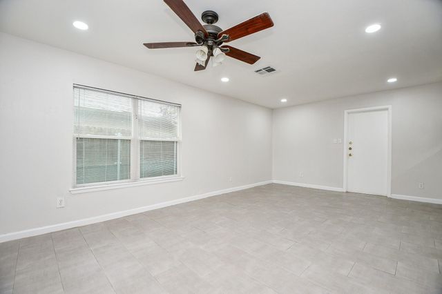 1619 Viking Drive, Houston, TX 77018