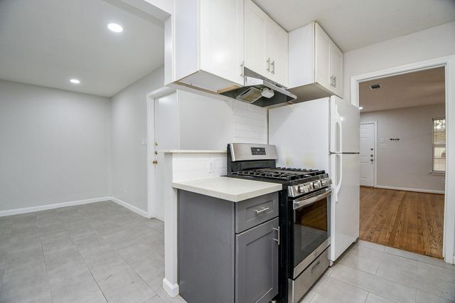 1619 Viking Drive, Houston, TX 77018