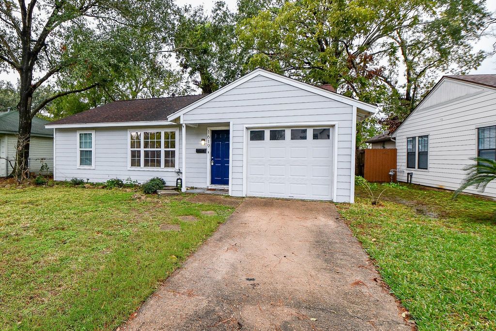 1619 Viking Drive, Houston, TX 77018