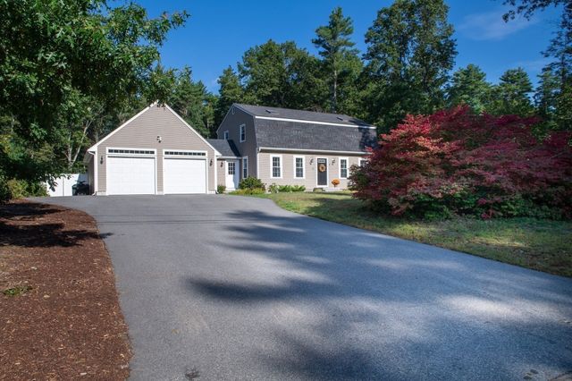46 Bennett Rd, Rochester, MA 02770