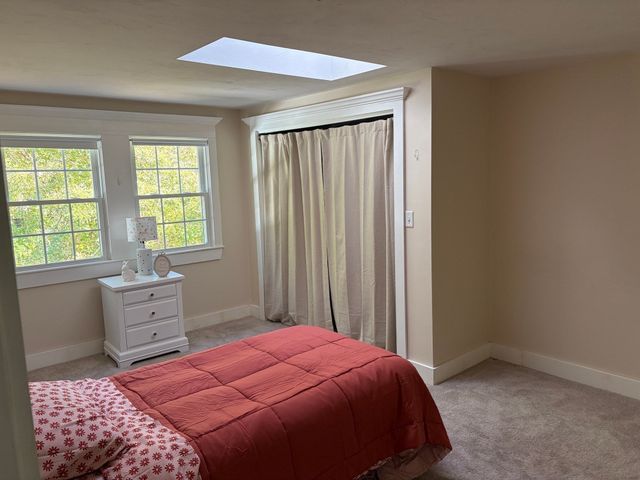 46 Bennett Rd, Rochester, MA 02770
