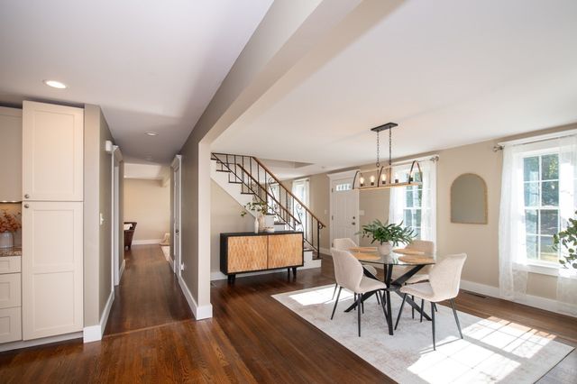 46 Bennett Rd, Rochester, MA 02770