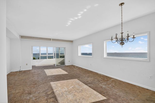 2850 S Ocean Boulevard 514, Palm Beach, FL 33480