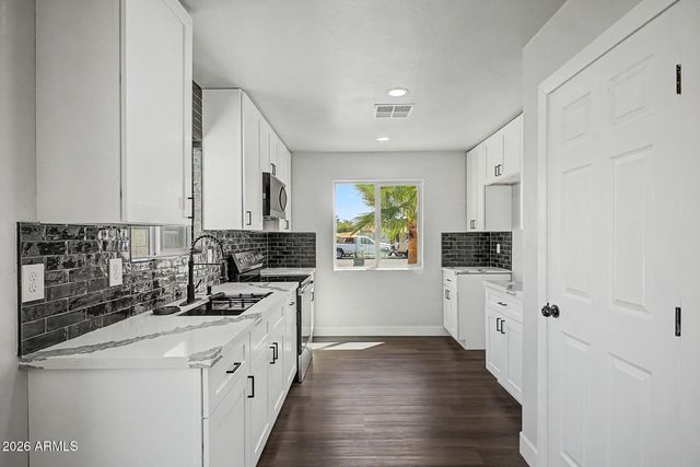 3514 W PIERCE Street, Phoenix, AZ 85009