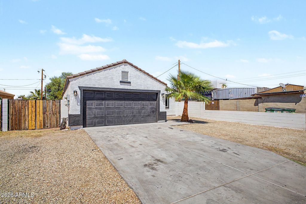 3514 W PIERCE Street, Phoenix, AZ 85009