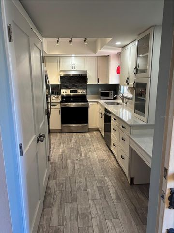 5712 12 AVENUE W 5712, Bradenton, FL 34209