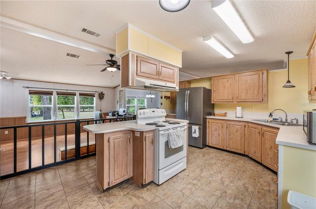 16470 CRASH CREEK ROAD, Polk City, FL 33868