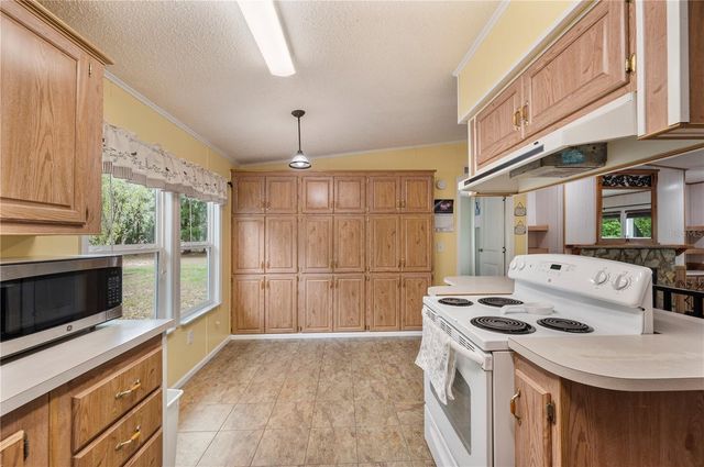 16470 CRASH CREEK ROAD, Polk City, FL 33868