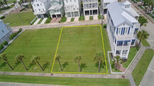 810 Ramsar Road, Galveston, TX 77550