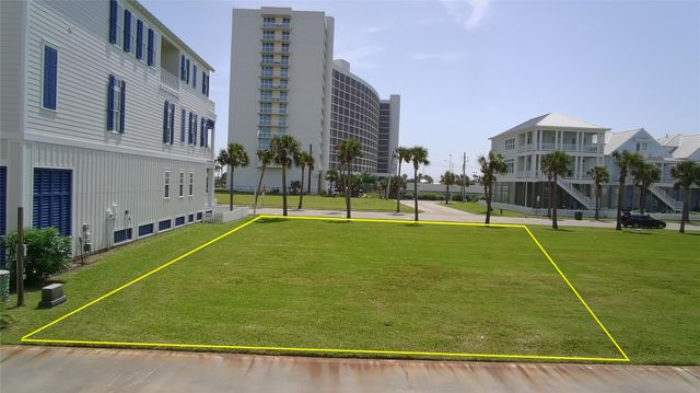 810 Ramsar Road, Galveston, TX 77550