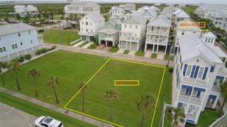 810 Ramsar Road, Galveston, TX 77550