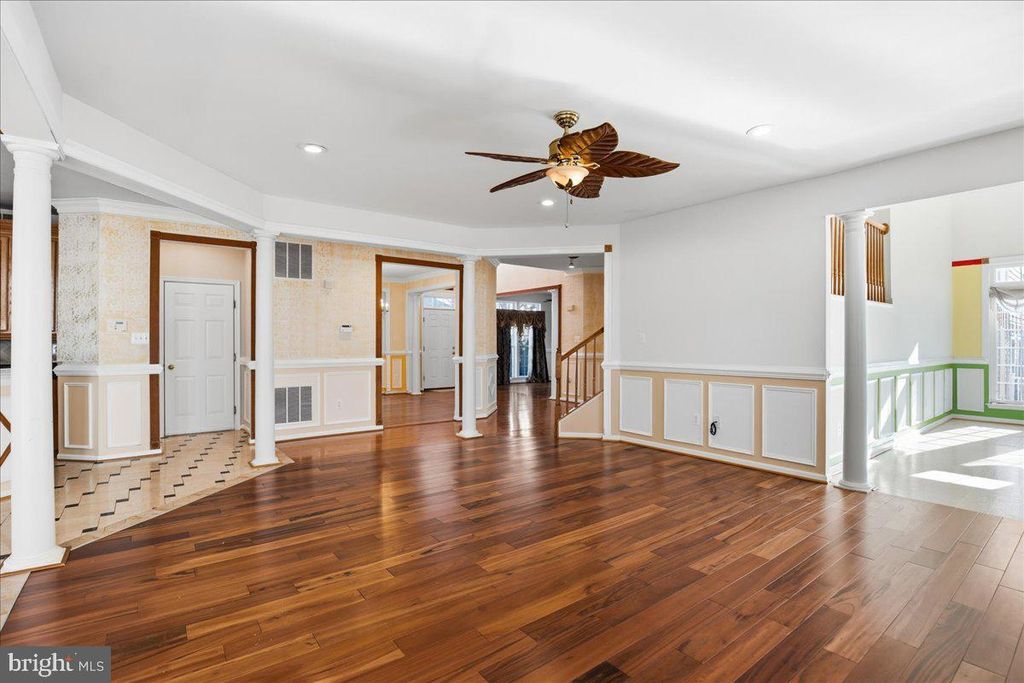 Image 28 of property listing at 3125 SEDGEWICK DR, Waldorf, MD 20603