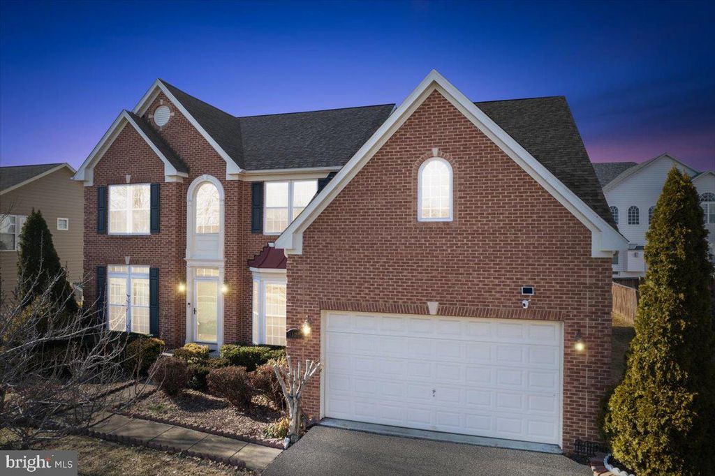 Image 3 of property listing at 3125 SEDGEWICK DR, Waldorf, MD 20603