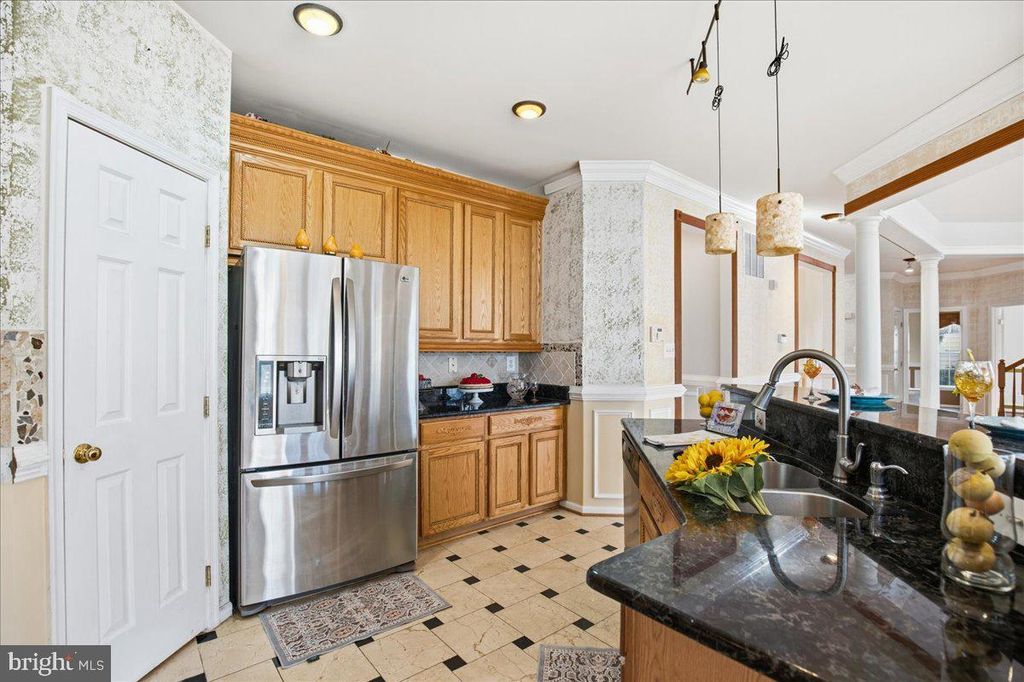 Image 35 of property listing at 3125 SEDGEWICK DR, Waldorf, MD 20603