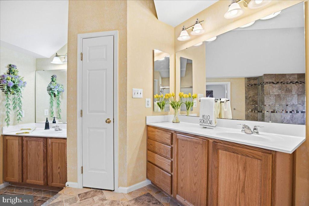 Image 62 of property listing at 3125 SEDGEWICK DR, Waldorf, MD 20603