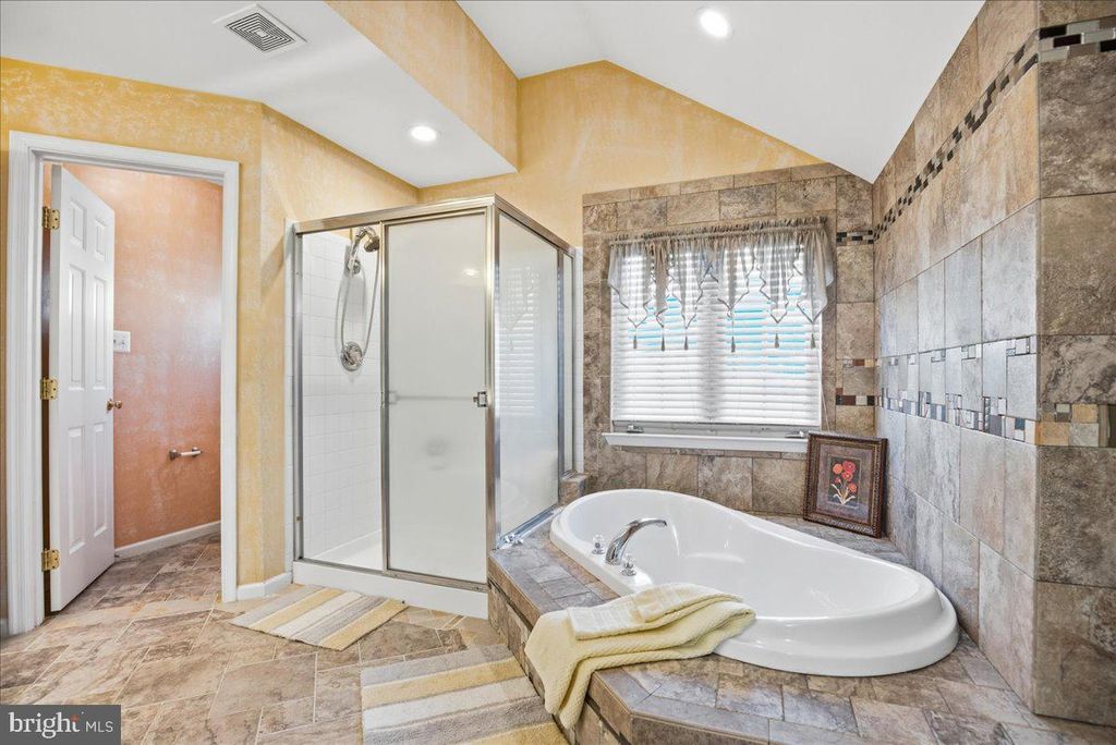 Image 64 of property listing at 3125 SEDGEWICK DR, Waldorf, MD 20603