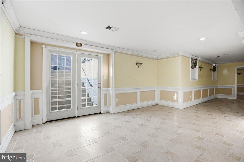 Image 73 of property listing at 3125 SEDGEWICK DR, Waldorf, MD 20603