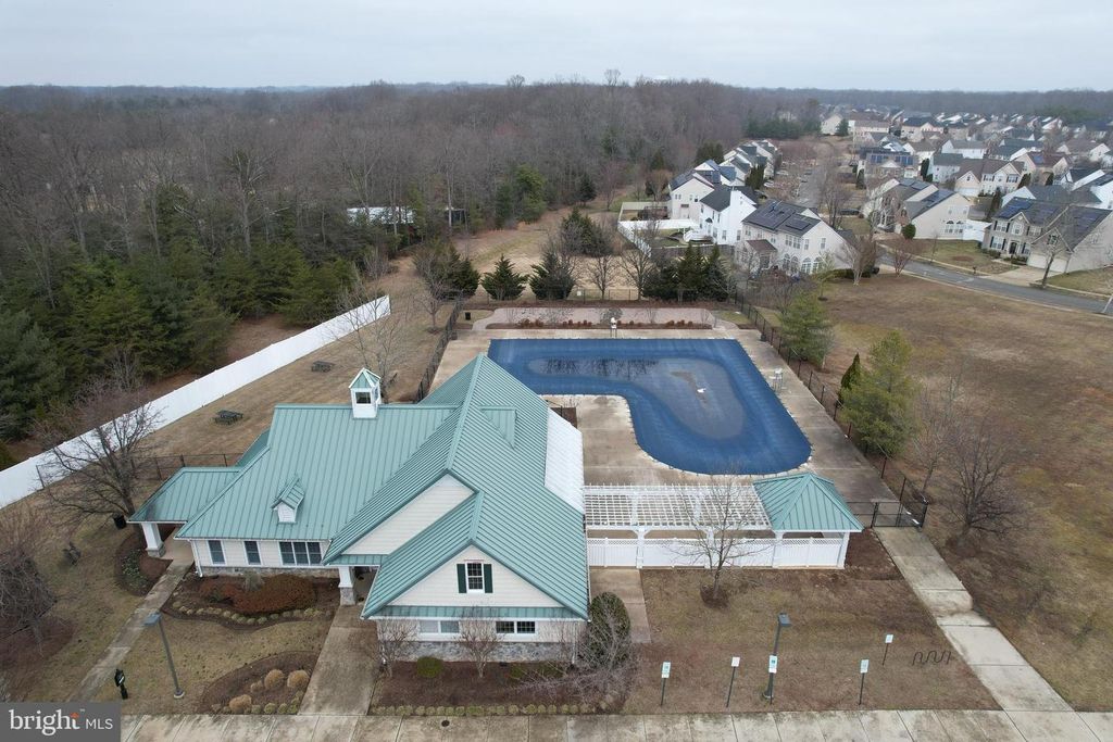 Image 89 of property listing at 3125 SEDGEWICK DR, Waldorf, MD 20603
