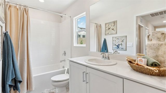 26307 Gentry Avenue, Corona, CA 92883