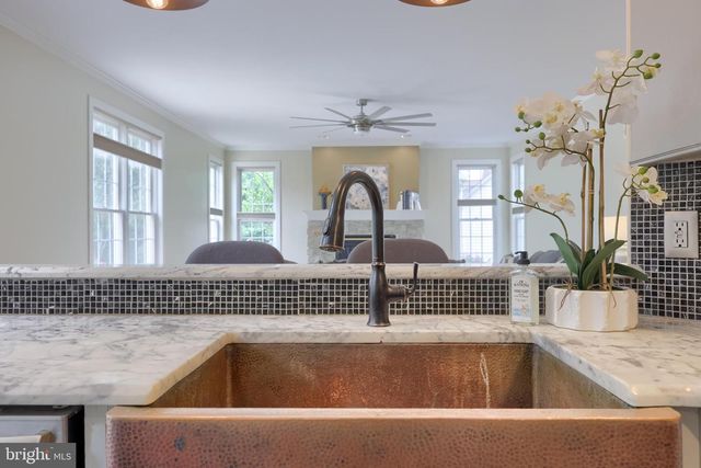 2282 PORTER WAY, Lancaster, PA 17601