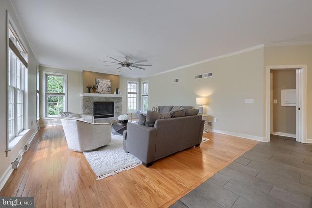 2282 PORTER WAY, Lancaster, PA 17601