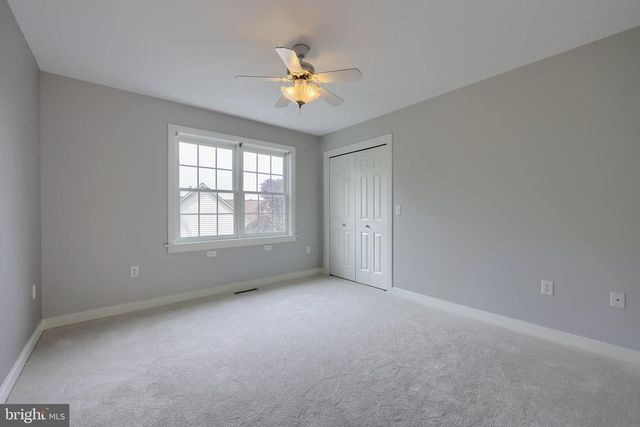 2282 PORTER WAY, Lancaster, PA 17601