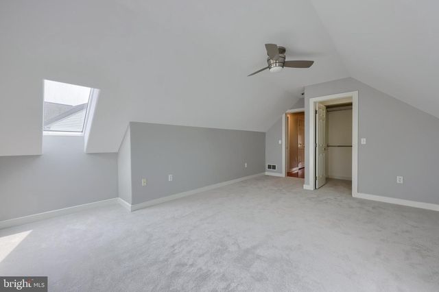 2282 PORTER WAY, Lancaster, PA 17601
