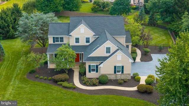 2282 PORTER WAY, Lancaster, PA 17601