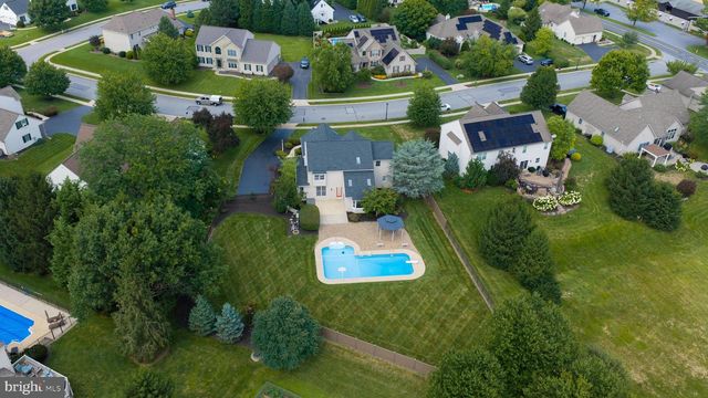 2282 PORTER WAY, Lancaster, PA 17601