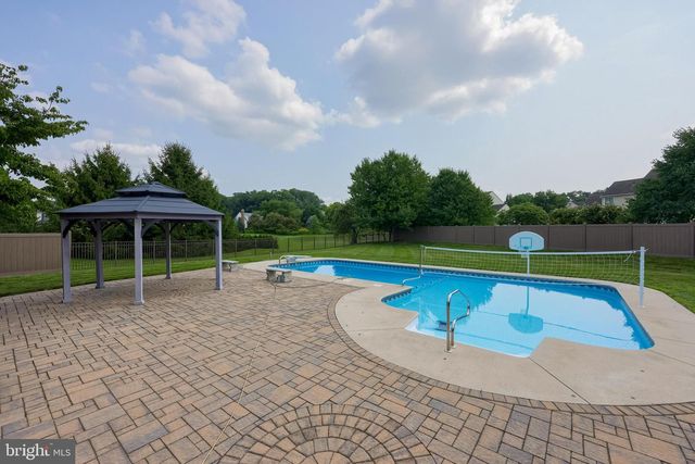 2282 PORTER WAY, Lancaster, PA 17601