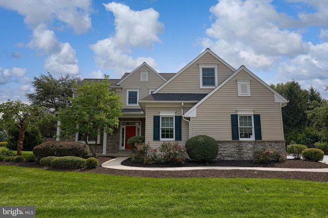 2282 PORTER WAY, Lancaster, PA 17601