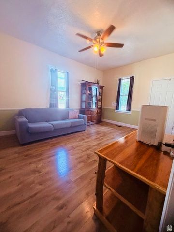 260 W 400 N, Bountiful, UT 84010