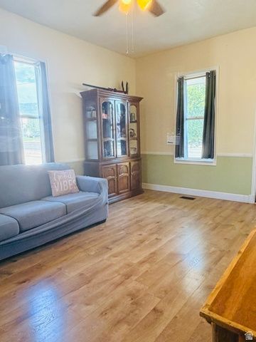 260 W 400 N, Bountiful, UT 84010
