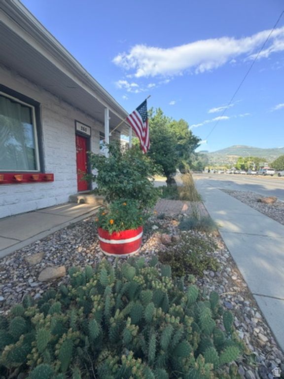 260 W 400 N, Bountiful, UT 84010