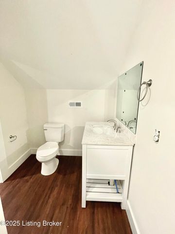 144 Main St, Pleasureville, KY 40057