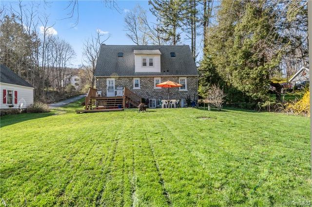 809 Farmers Mills Road, Carmel, NY 10512