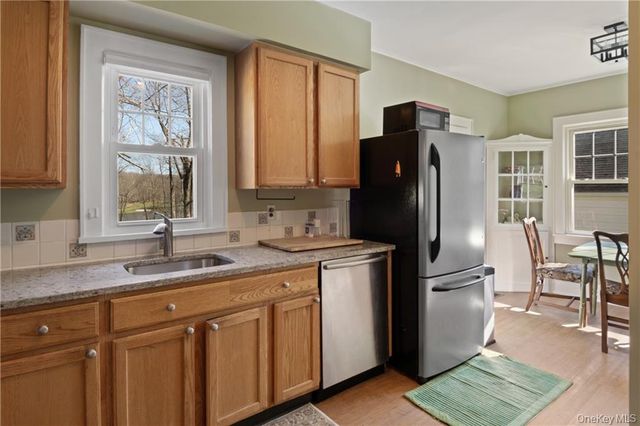 809 Farmers Mills Road, Carmel, NY 10512