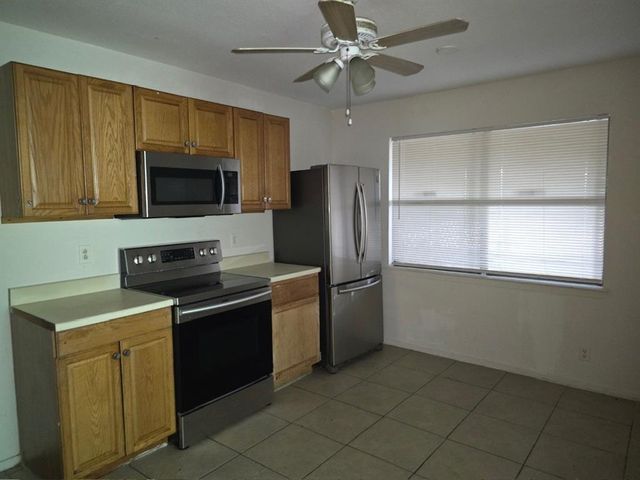 1309 Westcott DR A, Round Rock, TX 78664