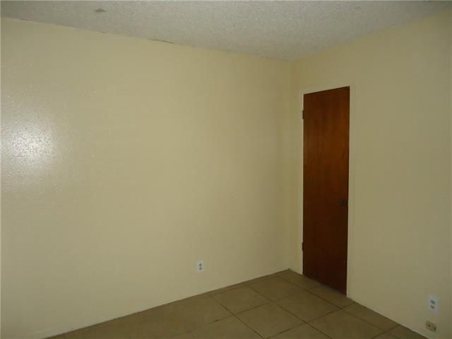 1309 Westcott DR A, Round Rock, TX 78664