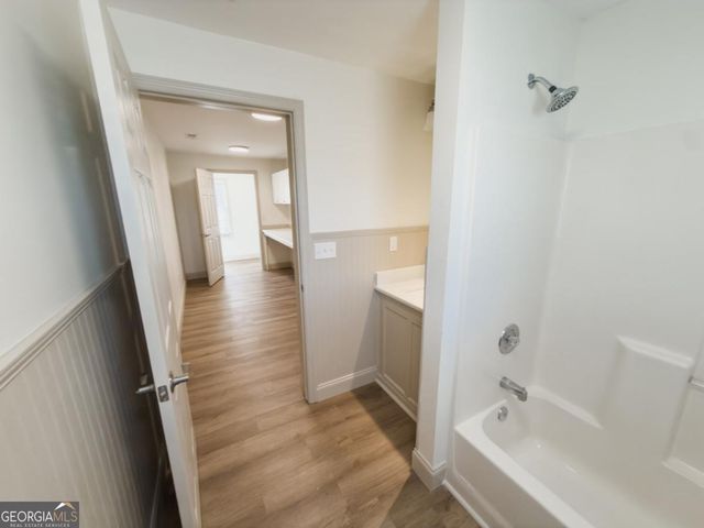 5885 Val Del Road, Hahira, GA 31632