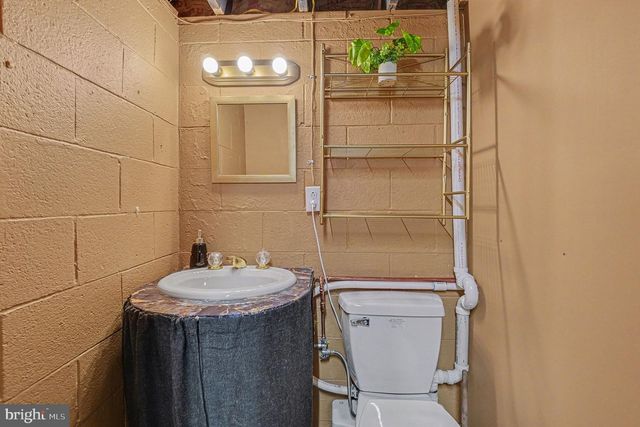 523 BOLLMAN ST, Lebanon, PA 17042