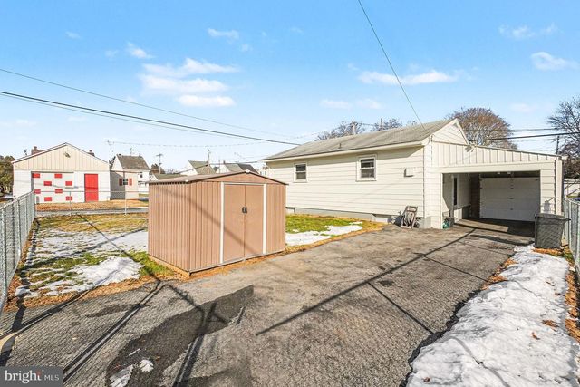 523 BOLLMAN ST, Lebanon, PA 17042