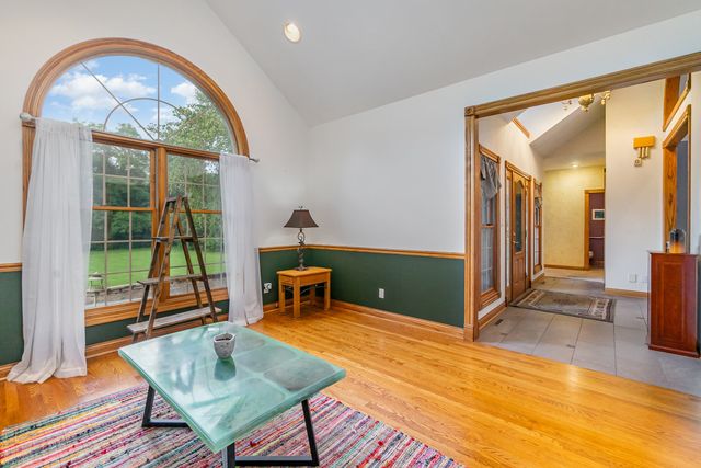 8855 E 93rd Avenue, Crown Point, IN 46307