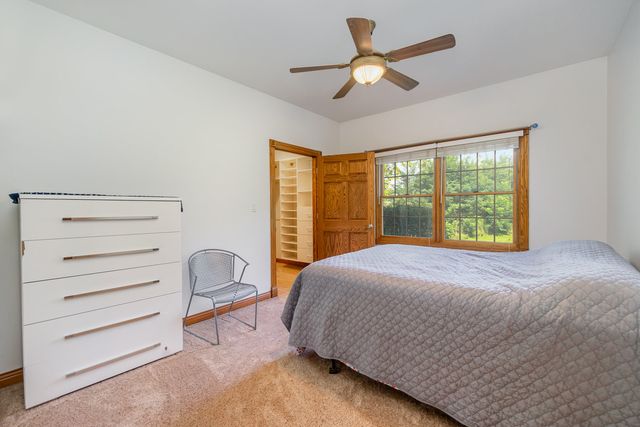 8855 E 93rd Avenue, Crown Point, IN 46307