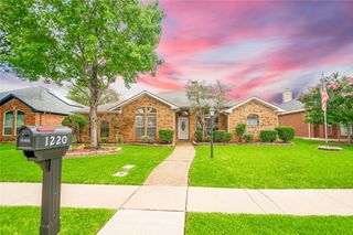1220 Indian Paint Trail, Lewisville, TX 75067