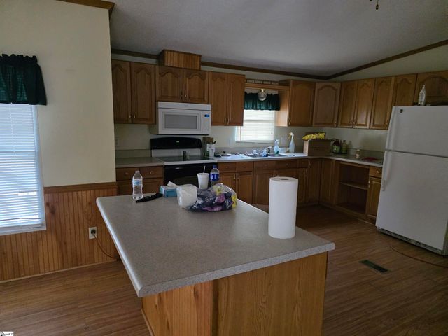 117 Arden Road, Pelzer, SC 29669