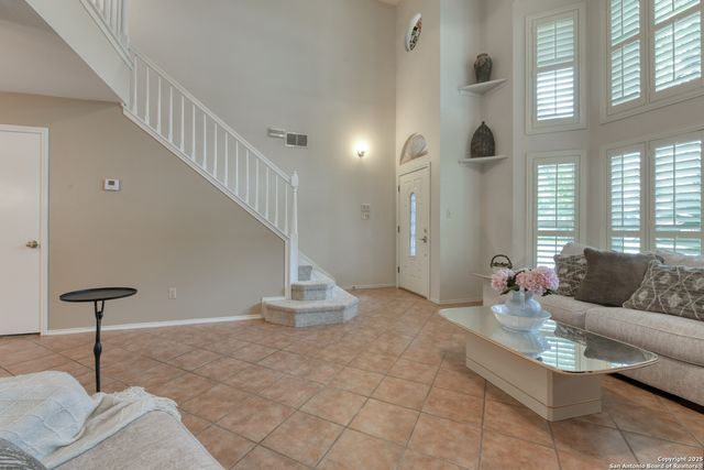 8811 Silent Stream, San Antonio, TX 78250
