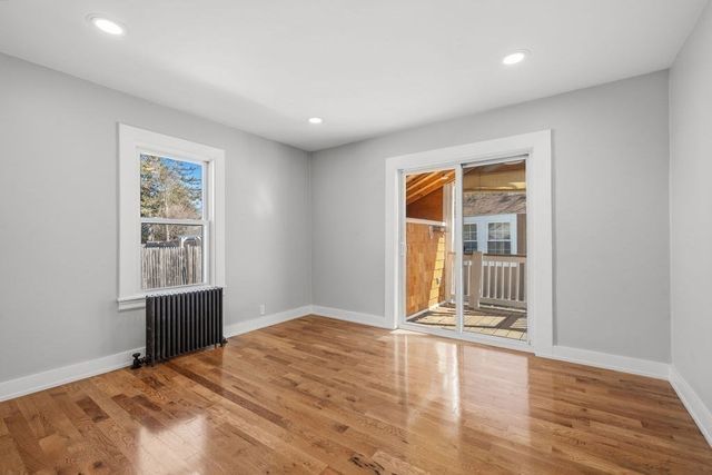 61 Lawrence St, Bellingham, MA 02019