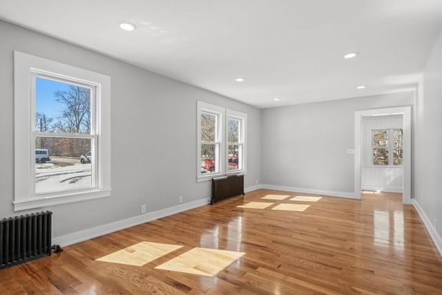 61 Lawrence St, Bellingham, MA 02019